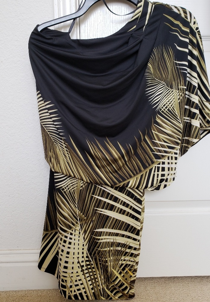 Jessica Simpson one-shoulder black/leaf dress